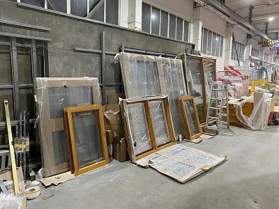 Фотографии производства каркасно-панельных и модульных домов ООО "Ляховичидрев Экспорт"